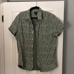 J. Crew Factory Green Leaf Print Casual Button Down Shirt
